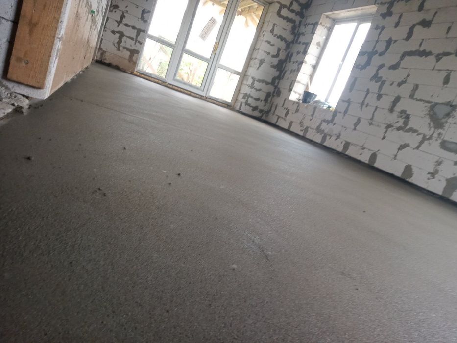 Полусухая стяжка/ Машинна стяжка.Стяжка підлоги.Стяжка пола.