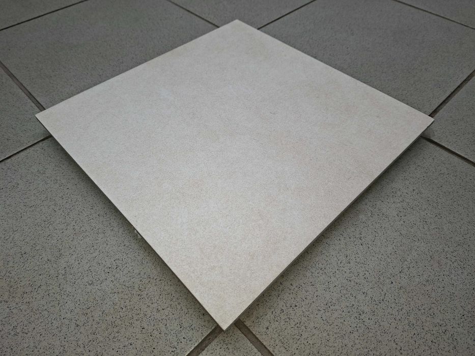 Gres kremowy Universal Cream 33x33  Gat II | MAŁY FORMAT| HIT CENOWY