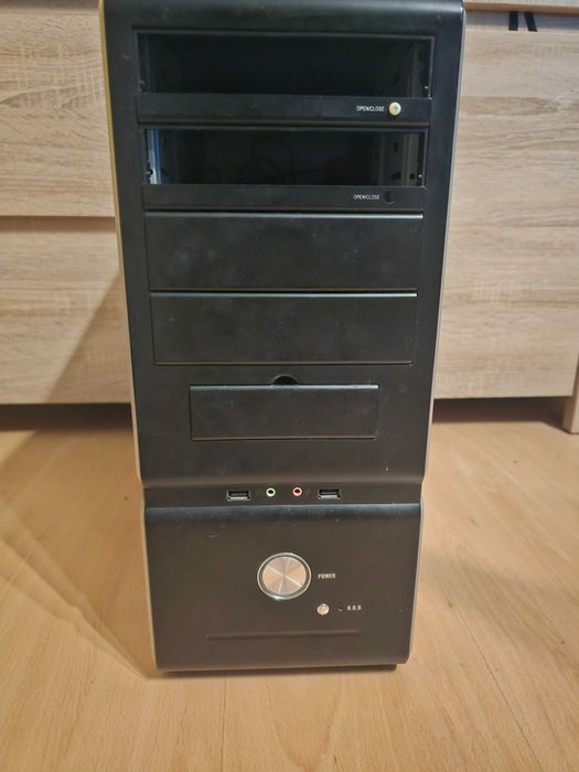 komputer stacjonarny