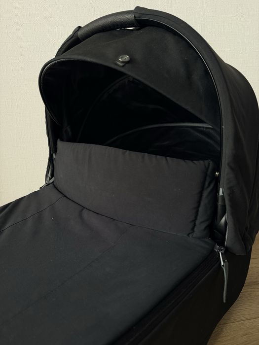 Люлька cybex priam 4.0 чорна