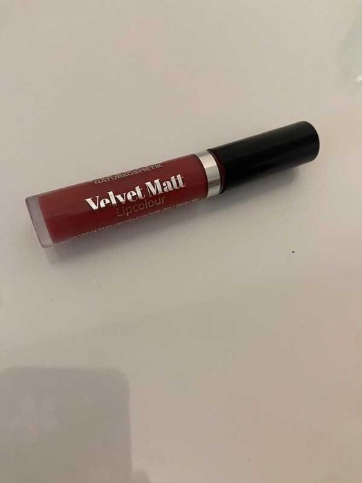 Nowa pomadka Alterra Velvet Matt