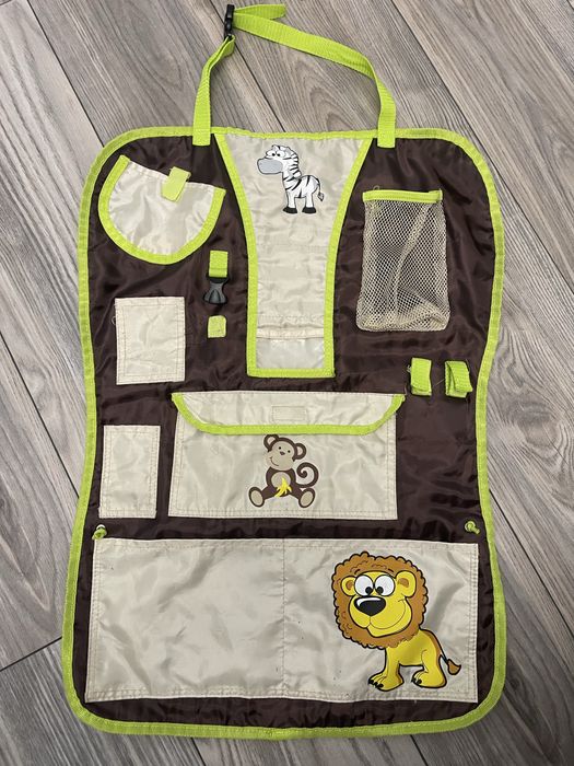 Органайзер для дитини в авто