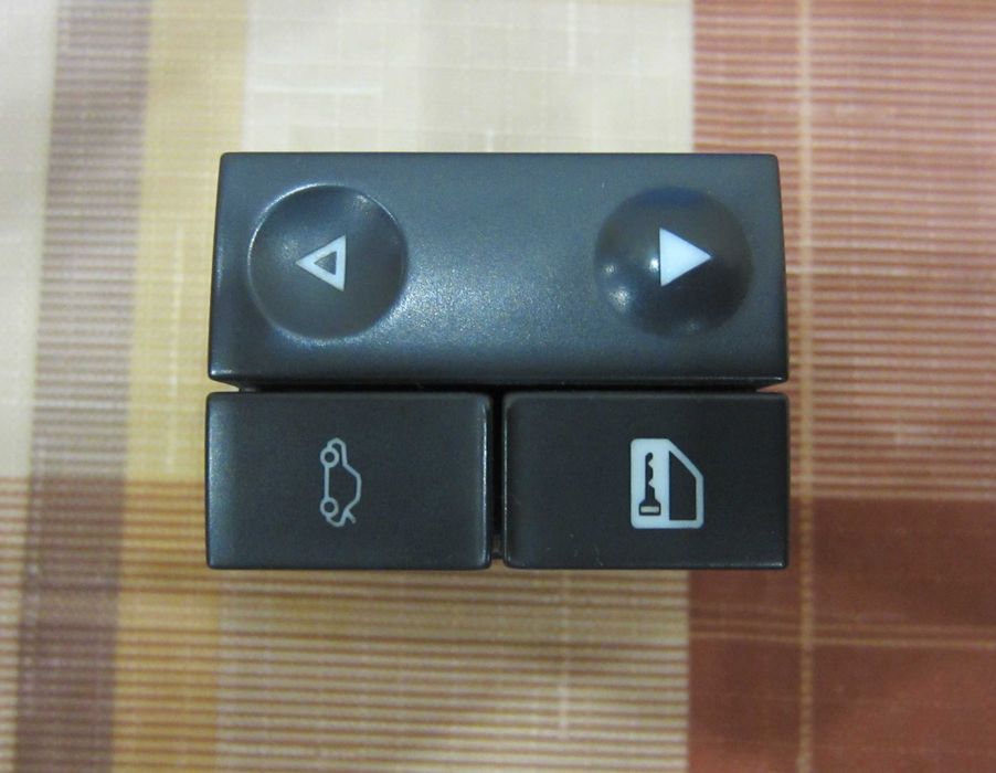 Блок/кнопки управления эл.стеклоподъёмниками/эл.замками Opel Vectra С