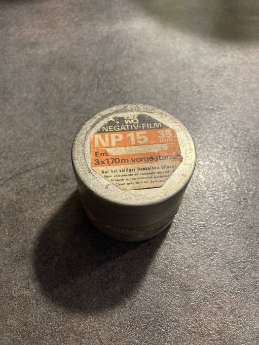 Pudełko po filmie negatywie fotograficznym ORWO NP15 35mm