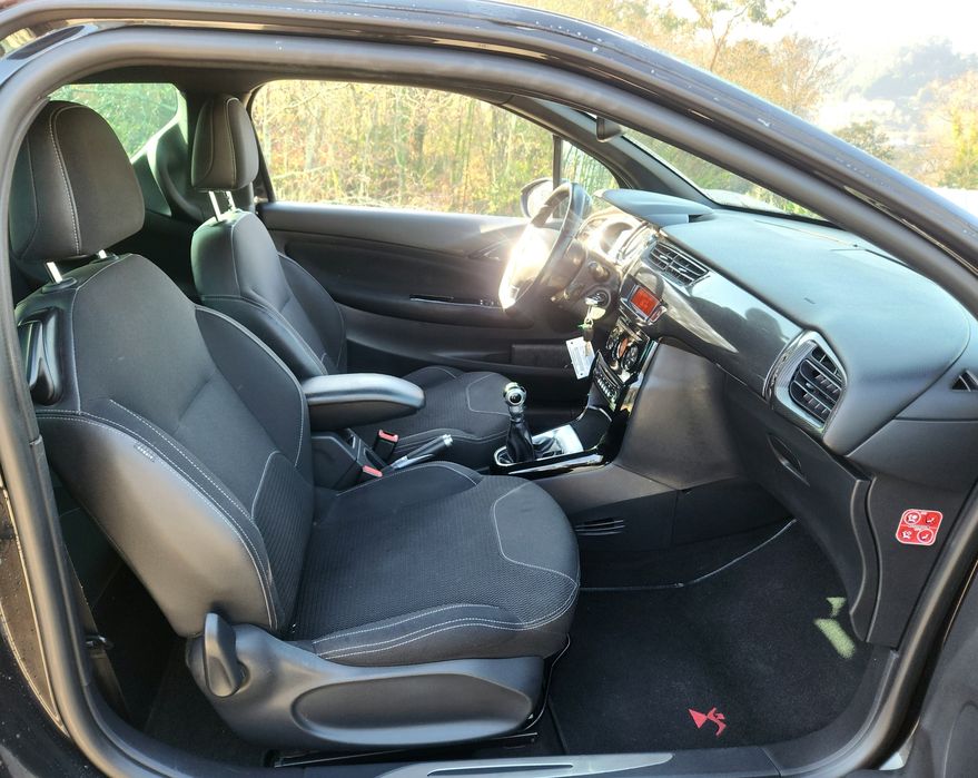 Citroen DS3 1.6 HDI So Chic 1 dono Nacional