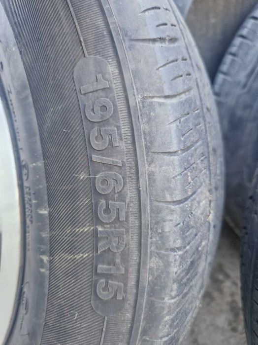 Felgi z oponami letnimi
