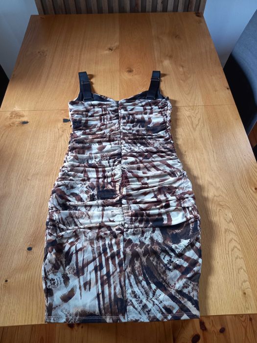 Sukienka letna GUESS