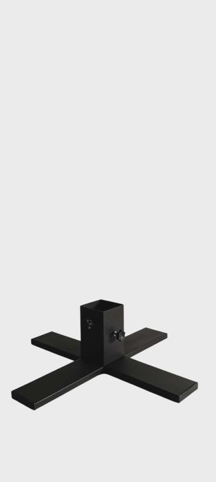 Stojak pod choinkę z pojemnikiem na wodę Loft