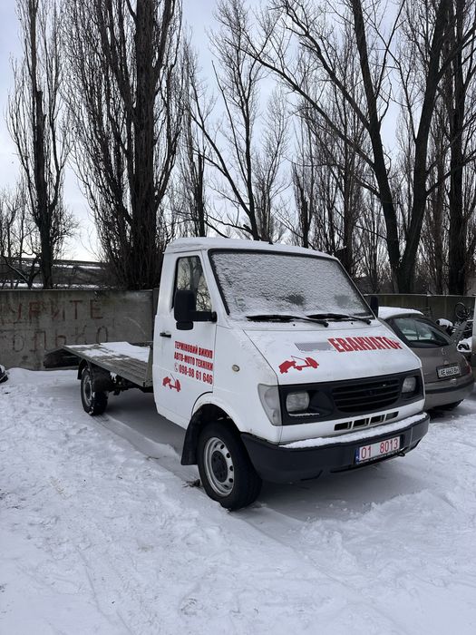 Эвакуатор Daewoo на уверенном ходу