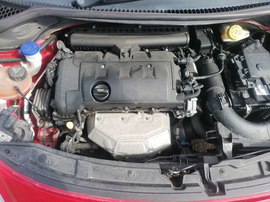 Peugeot 207 cc cabrio só peças, também reparo capotas
