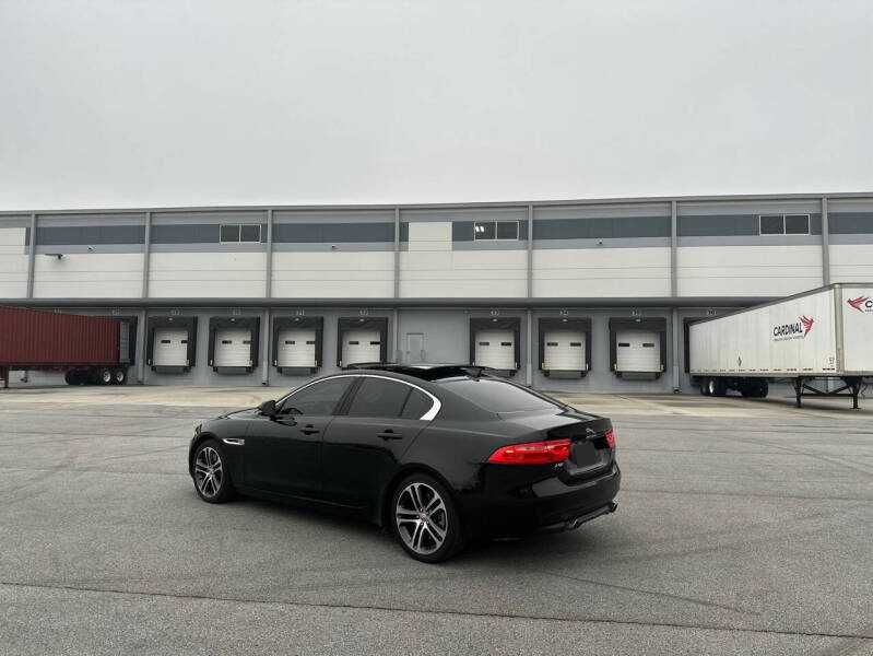 2017 Jaguar XE 2.0L