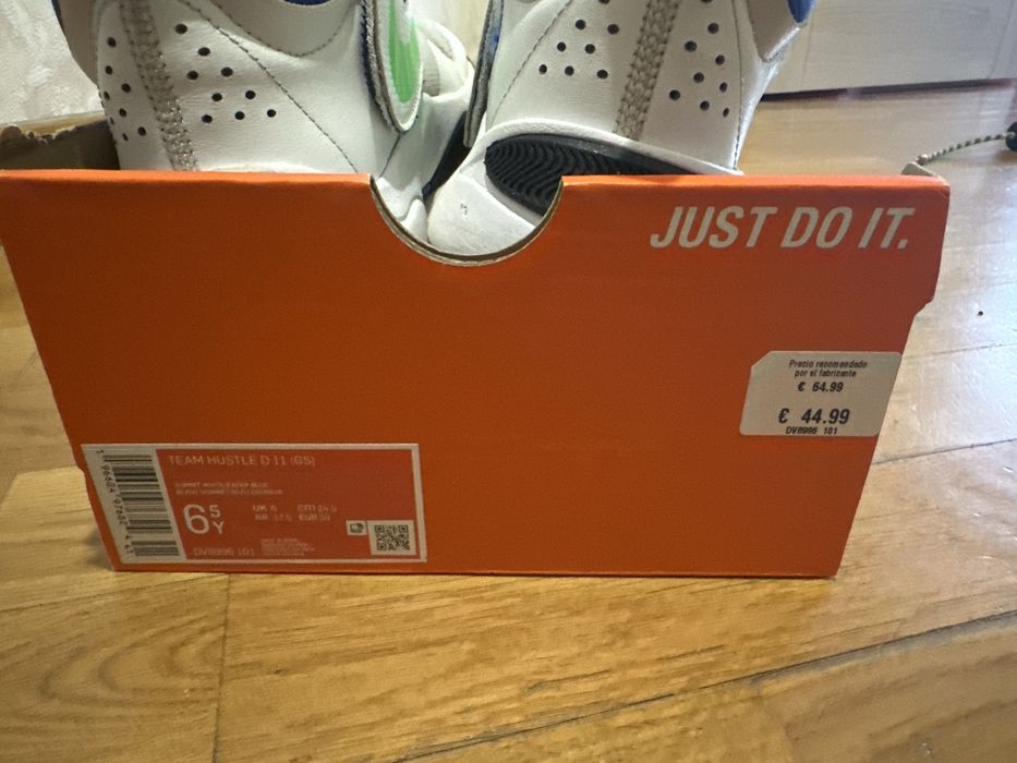 Кросівки Nike, 39