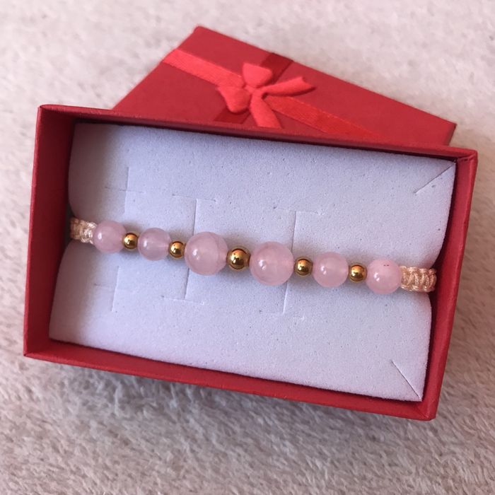 Bransoletka z naturalnym kamieniem kwarc różowy regulowana