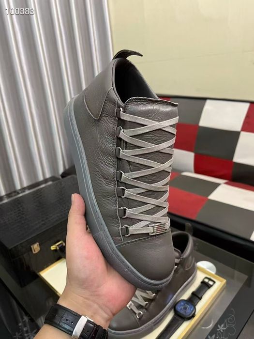 Кросівки Balenciaga Arena ЧИТАТИ ОПИС