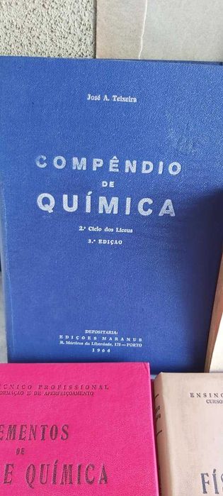 Livros Escolares de Físico-Química (Relíquias)