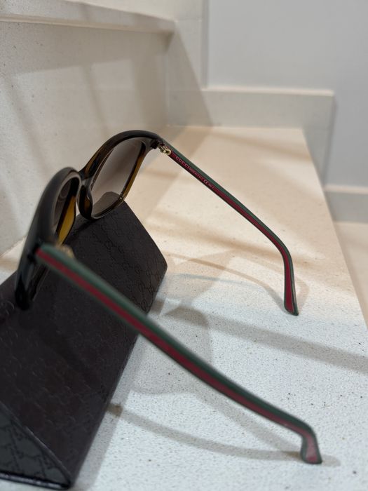 Vendo oculos gucci