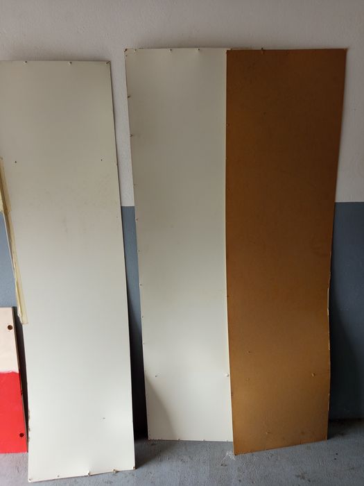 Roupeiro 3 portas - 90 Eur