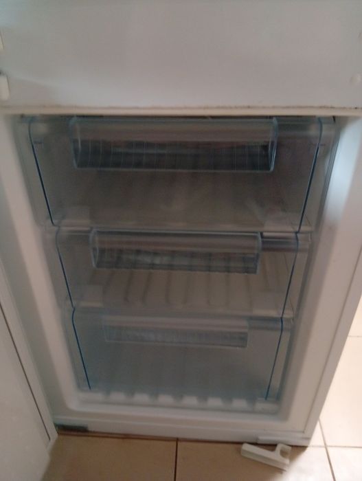 Frigorífico combinado de encastar
