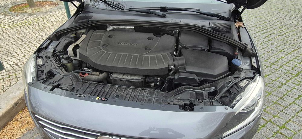 Volvo V60 D6 Plug-In Hybrid
