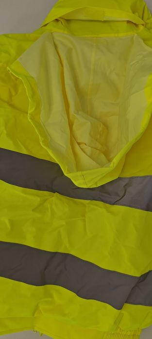Kurtka robocza przeciwdeszczowa nowa bez metki S