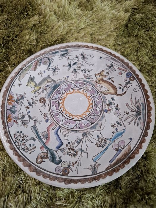 Prato decorativo com pintura artesanal