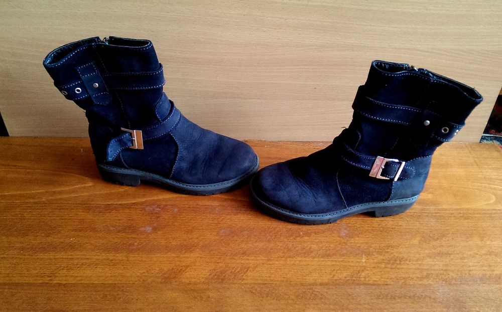 Сапожки Trekking 32р.с утеплителем в хорошем состоянии