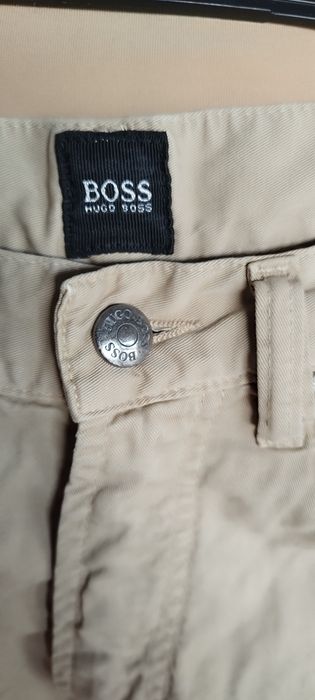 W32 L30 Hugo Boss spodnie beżowe męskie
