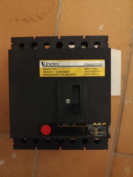 Dijuntores/Diferenciais, Material elétrico, novos/usados, 20 a 630A