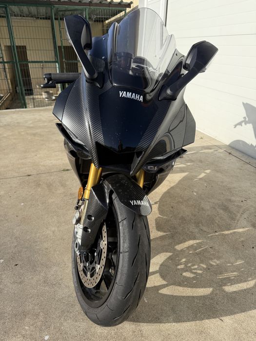 Yamaha YZF R1M 2025