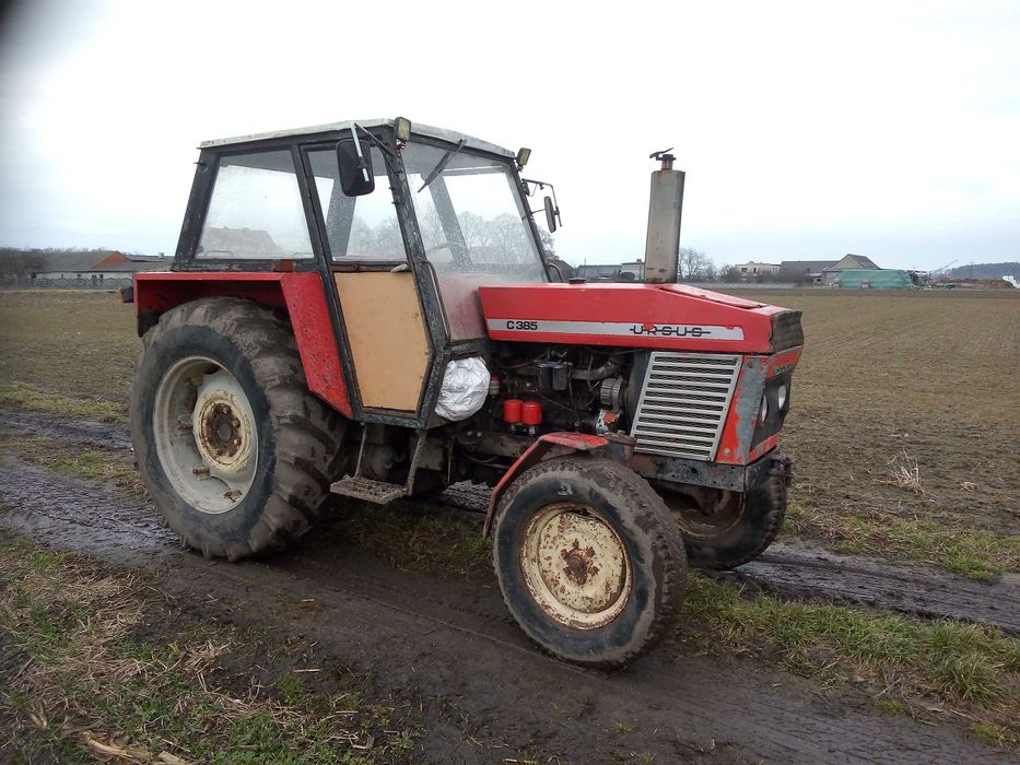 Ciągnik Ursus  C 385 traktor czwórka silnik