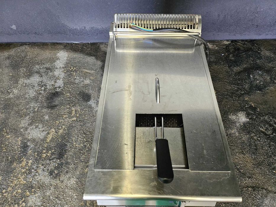 Fritadeira elétrica 15 Lts