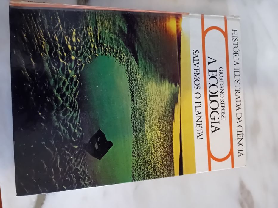 Conjunto de 2 Livros Colecção Ilustrada da Ciência