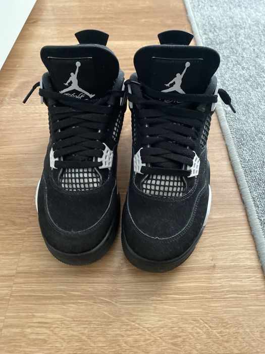 Jordan 4 white thunder