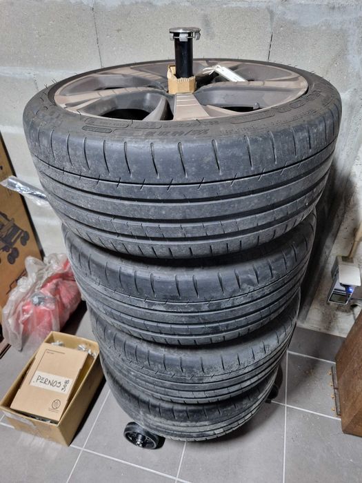 Jantes Peugeot DIAMANT 18" + Michelin Super Sport