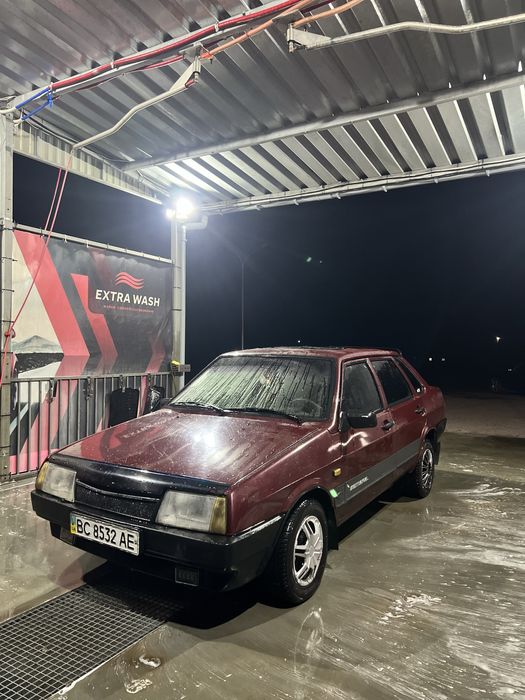 Ваз 21099 1.5 газ/бензин