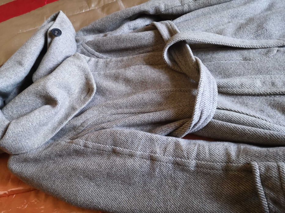 Casaco Zara Basic com capuz