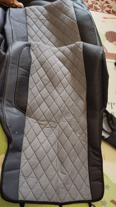 Чохли на автомобіль