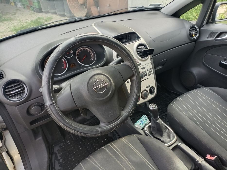 Opel Corsa, samochod osobowy