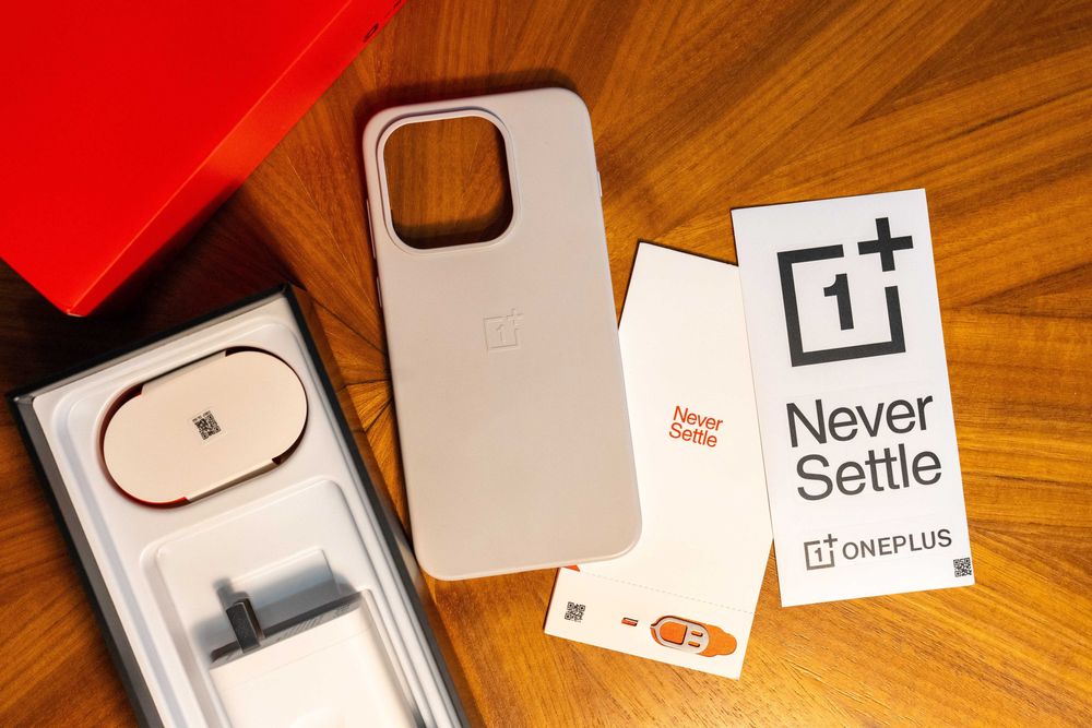 OnePlus 15 16/1024 Nowy