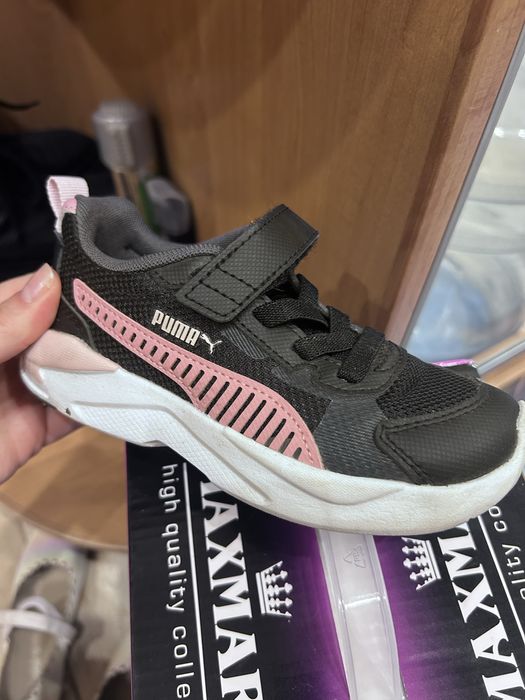 Puma дитячі кросівки 28 розмір