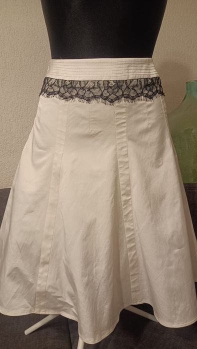 Karen Millen-spodnica w stylu retro M/L