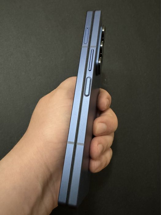 Samsung Fold 6, 512gb, navy, 2 цикла бат. Комплект