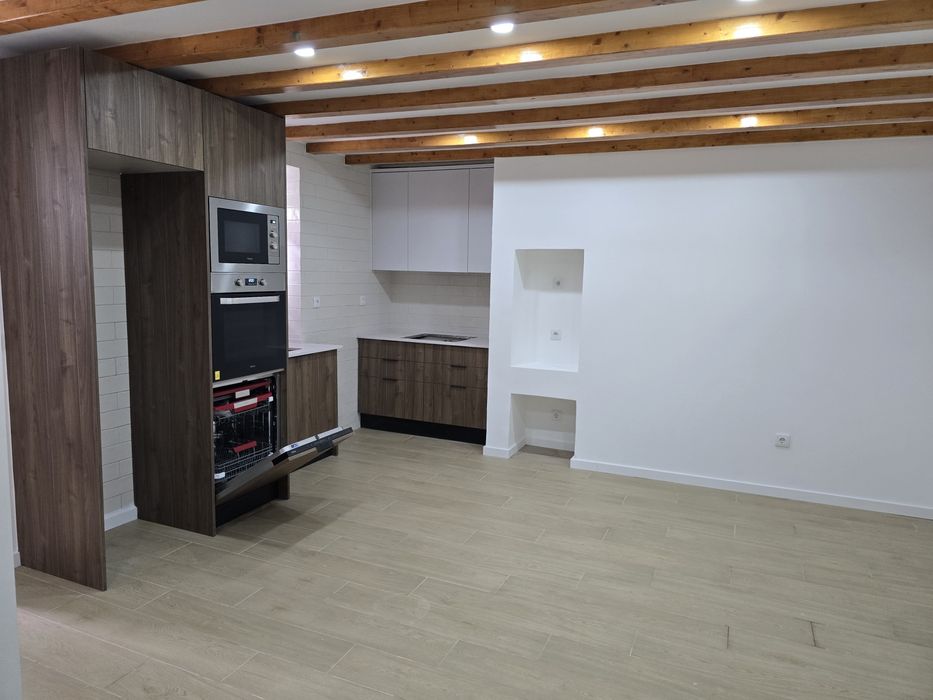T1 Centro histórico Azeitão/Remodelação Total
