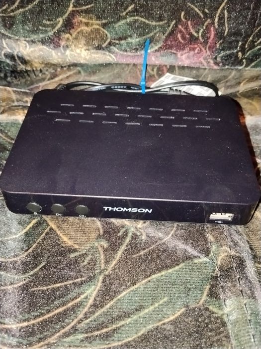 Dekoder DVB-T 2 plus nowa antena pokojowa Philips