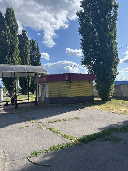 Оренда приміщення 30кв.м зупинка ТРЦ Простор