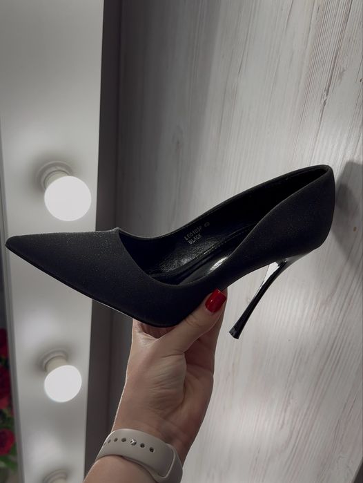 Підбори з блискітками