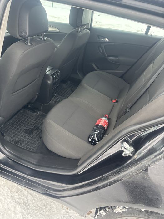 Продам овто опель інсігнія 2011 рік