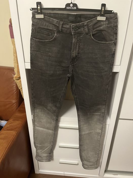 Spodnie męskie reserved