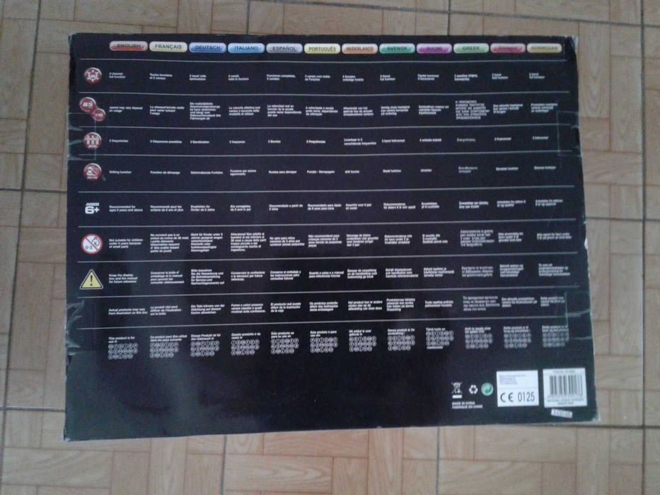 Dodge Charger R/T e Nissan 350 Z a 1/16 da Fast & Furious, como novos!