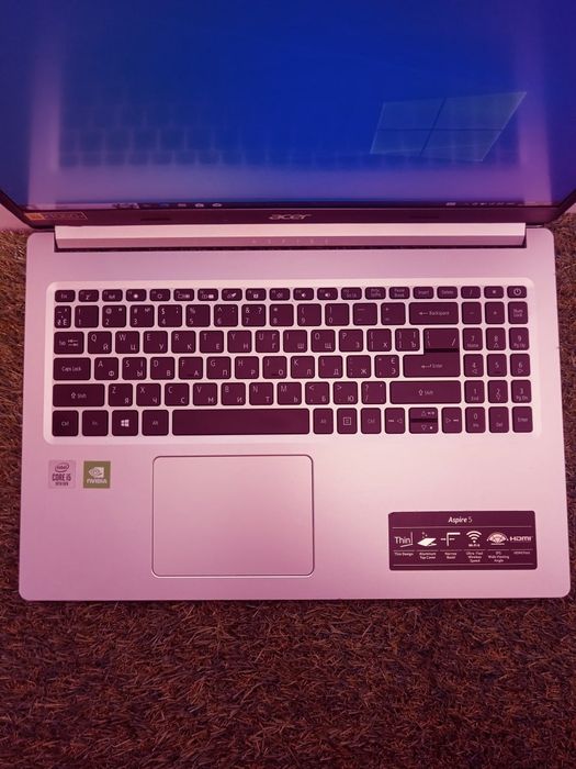 Ноутбук Acer Aspire 5